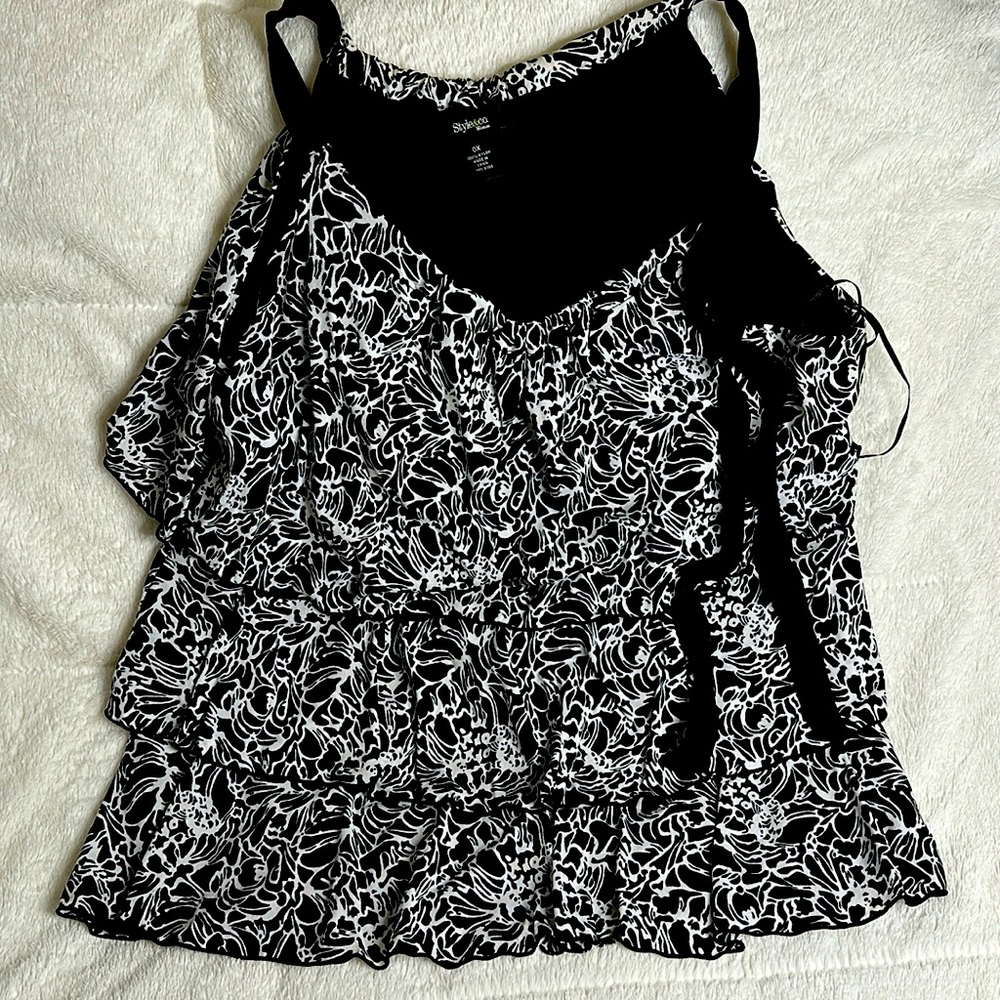 Black & White Spaghetti Strap Top